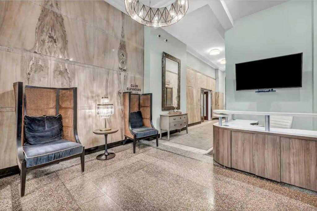 Apartmán 2Br Unit In The Heart Of Dt On Playhouse Square, With Pool And Gym Access-1106 Cleveland Exteriér fotografie